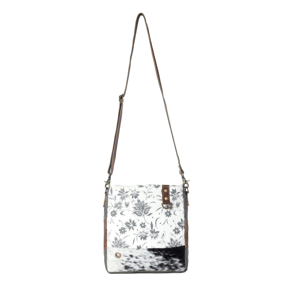 Albino Shoulder Bag