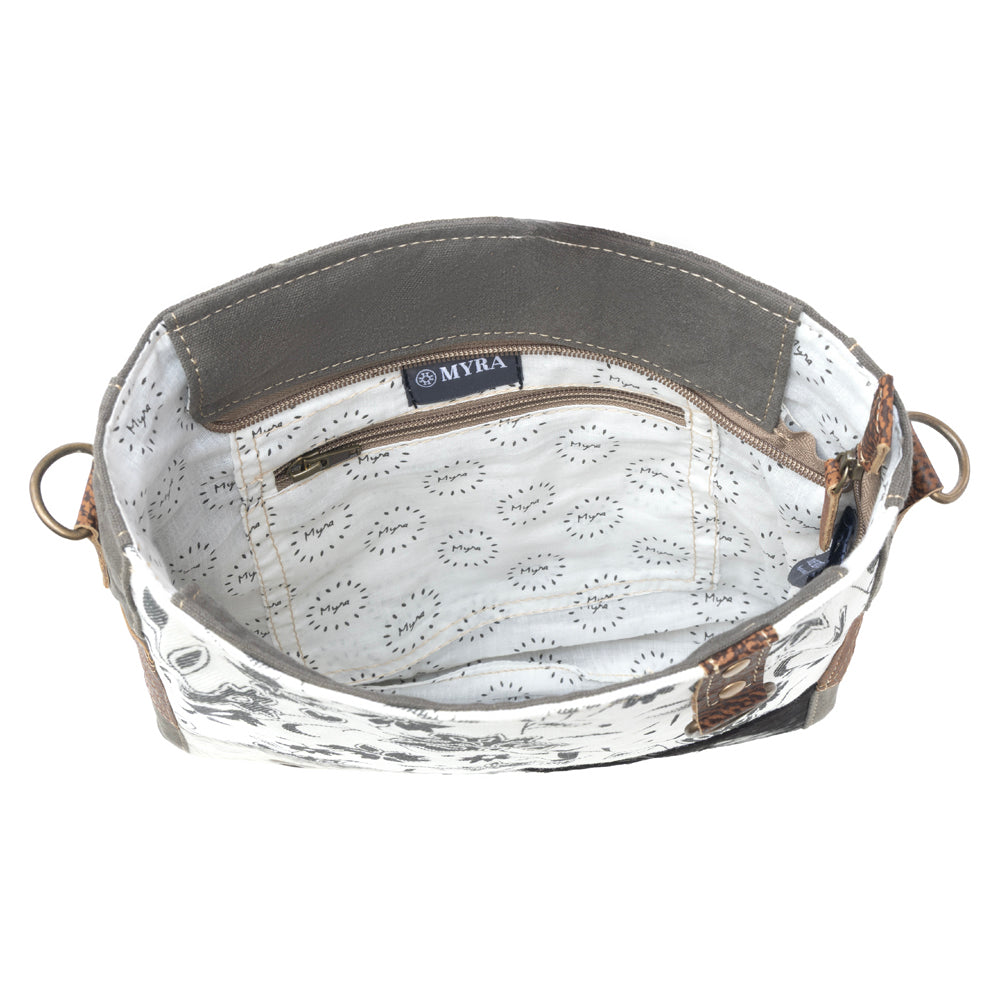 Albino Shoulder Bag