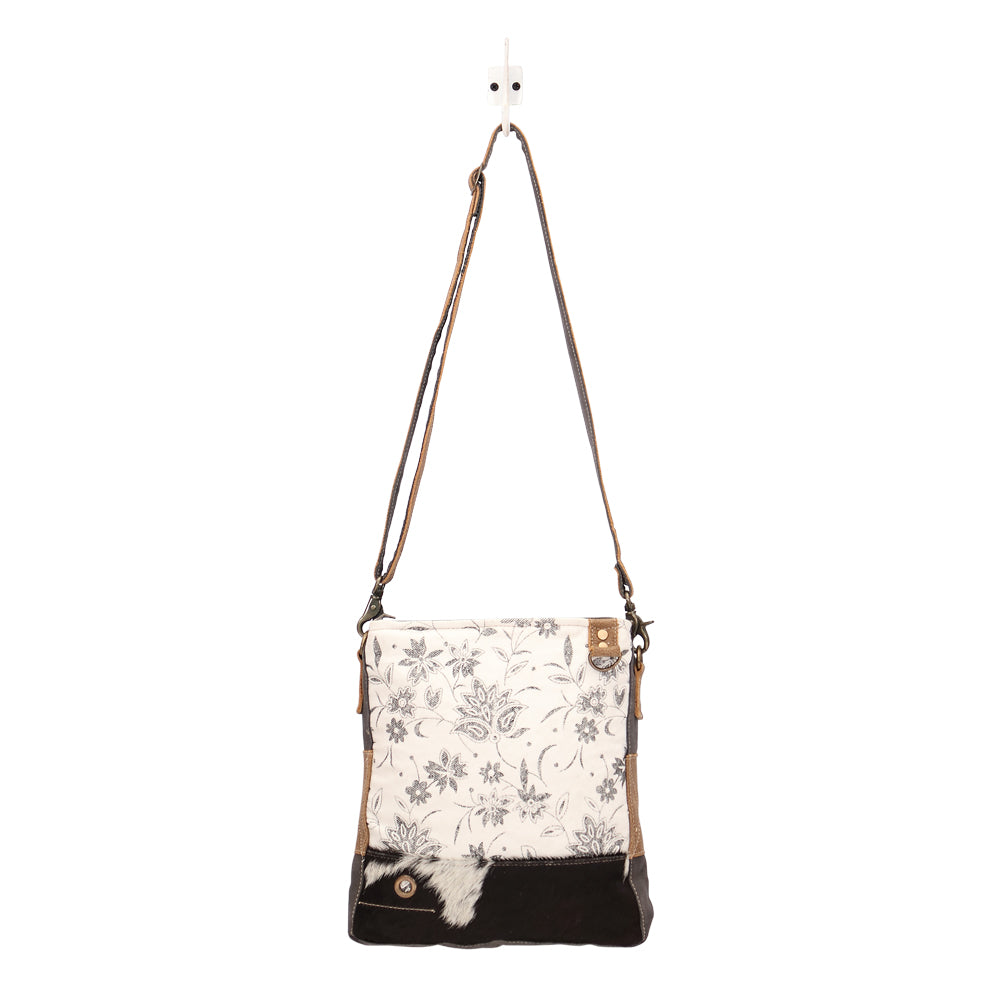 Vintage Carved Shoulder bag Bundle