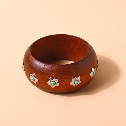Timbergrain Wooden Cuff Bracelet in Dark Oak