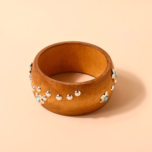 Rodeo Flower Cuff in Honey Brown