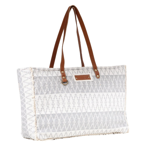 Snowy Weekender Bag