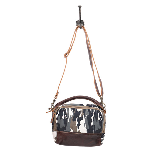 Cavalry Small & Crossbody Bag