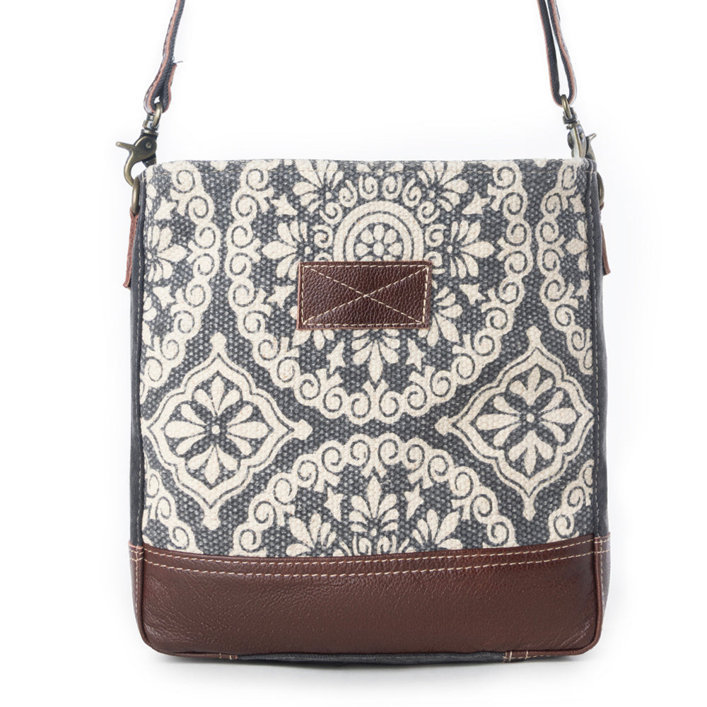 Freaky Shoulder Bag