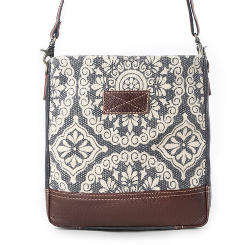Freaky Shoulder Bag