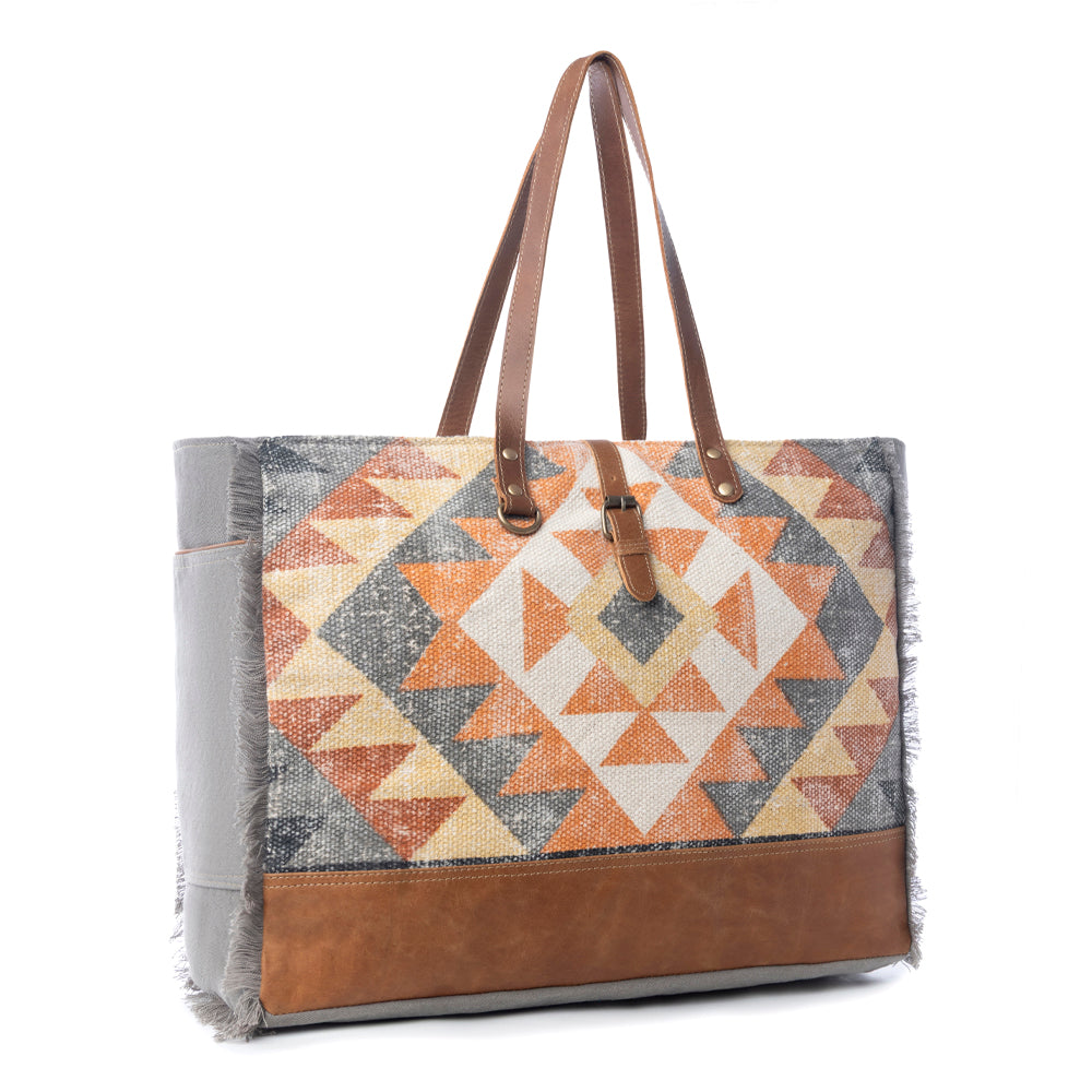 Cosmopolitan  Weekender Bag