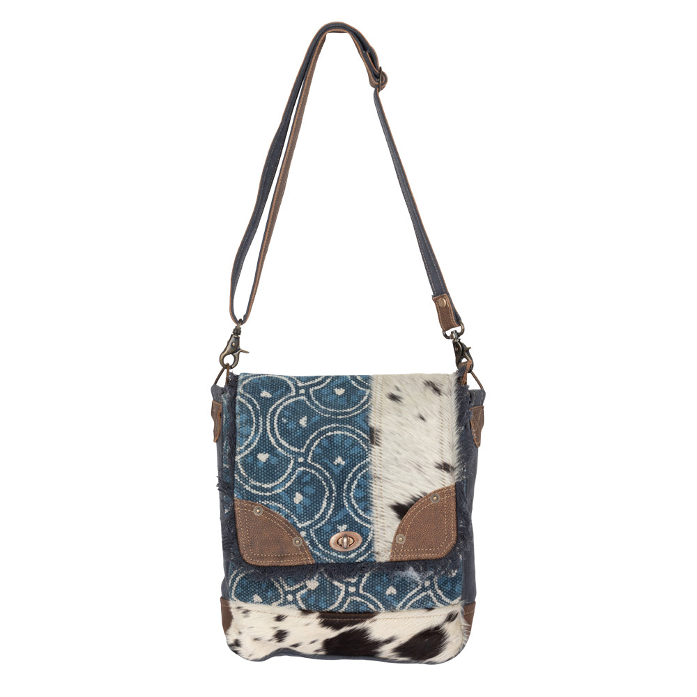 Go Wild Shoulder Bag