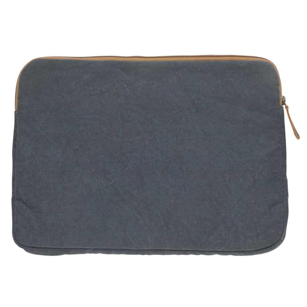 Planet'S Blue Affair Laptop Sleeve (Small)