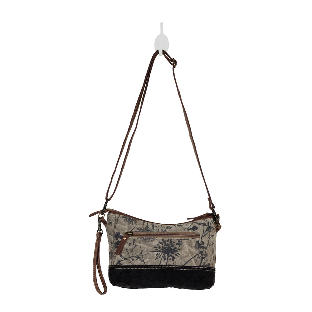 DAINTY DELIGHT SMALL & CROSS BODY BAG