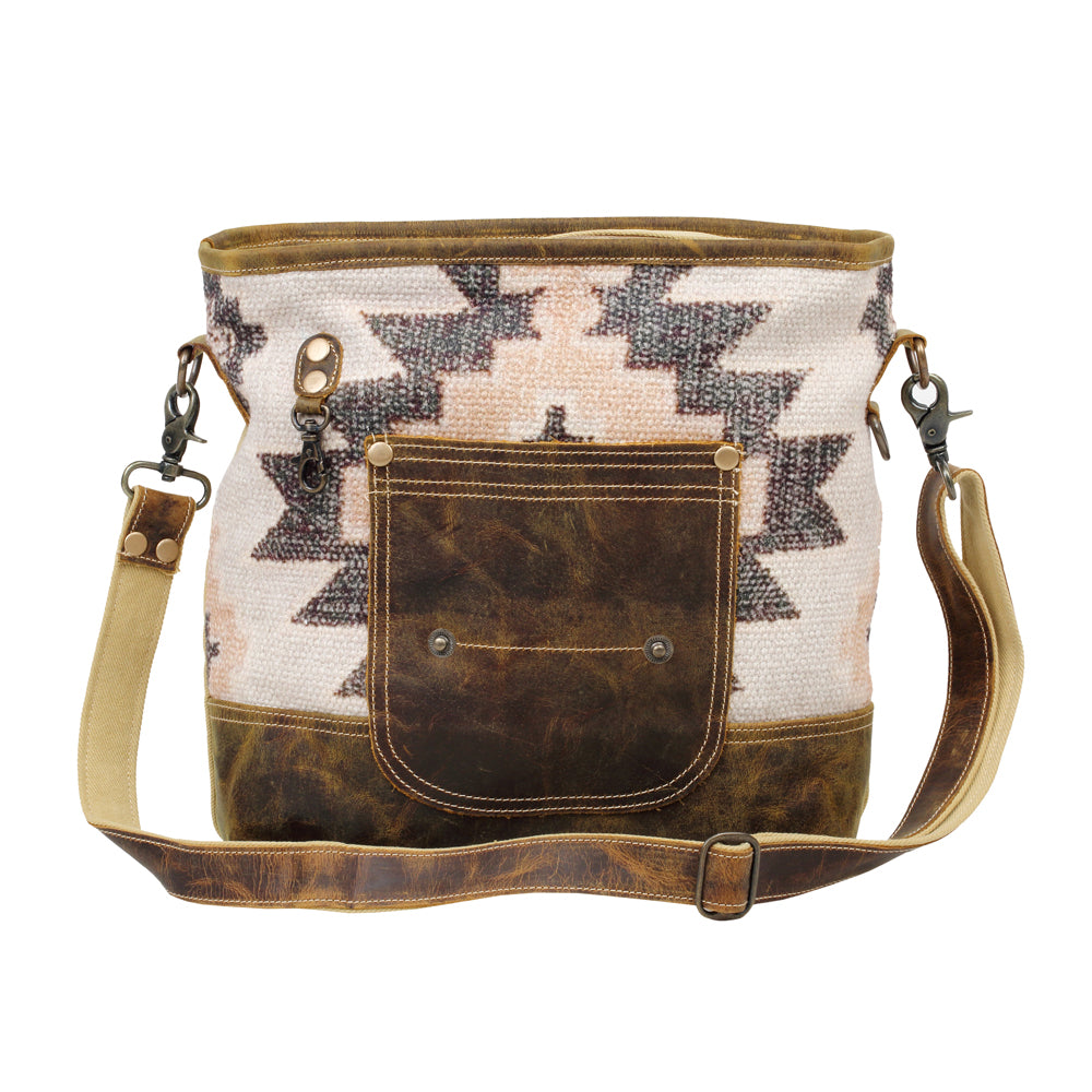 DAMN COOL SHOULDER BAG