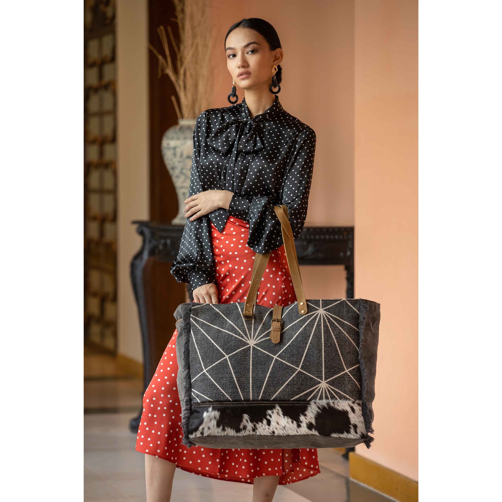 WOOLLY WEEKENDER BAG