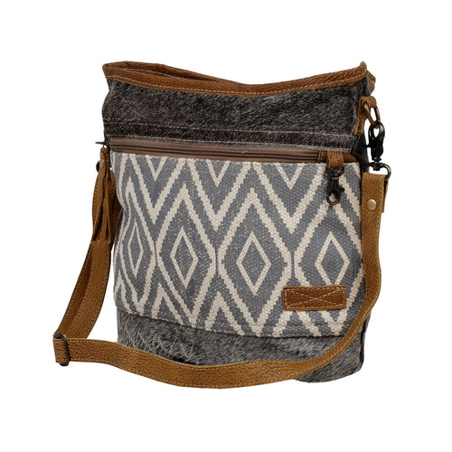 OATH SHOULDER BAG