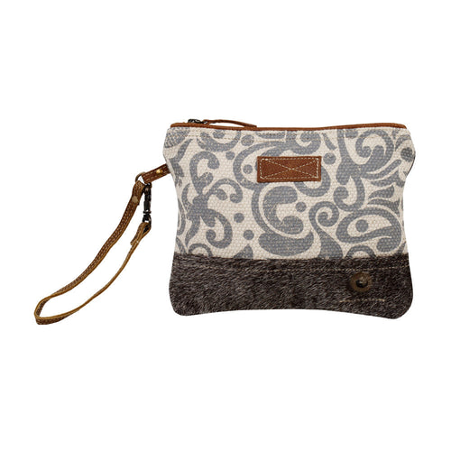 REINVENTION POUCH