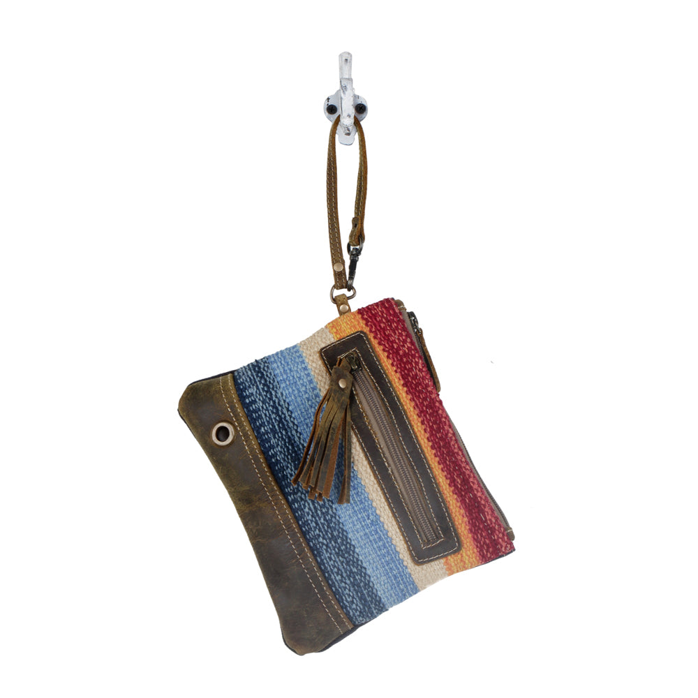 FRESH LOOK POUCH