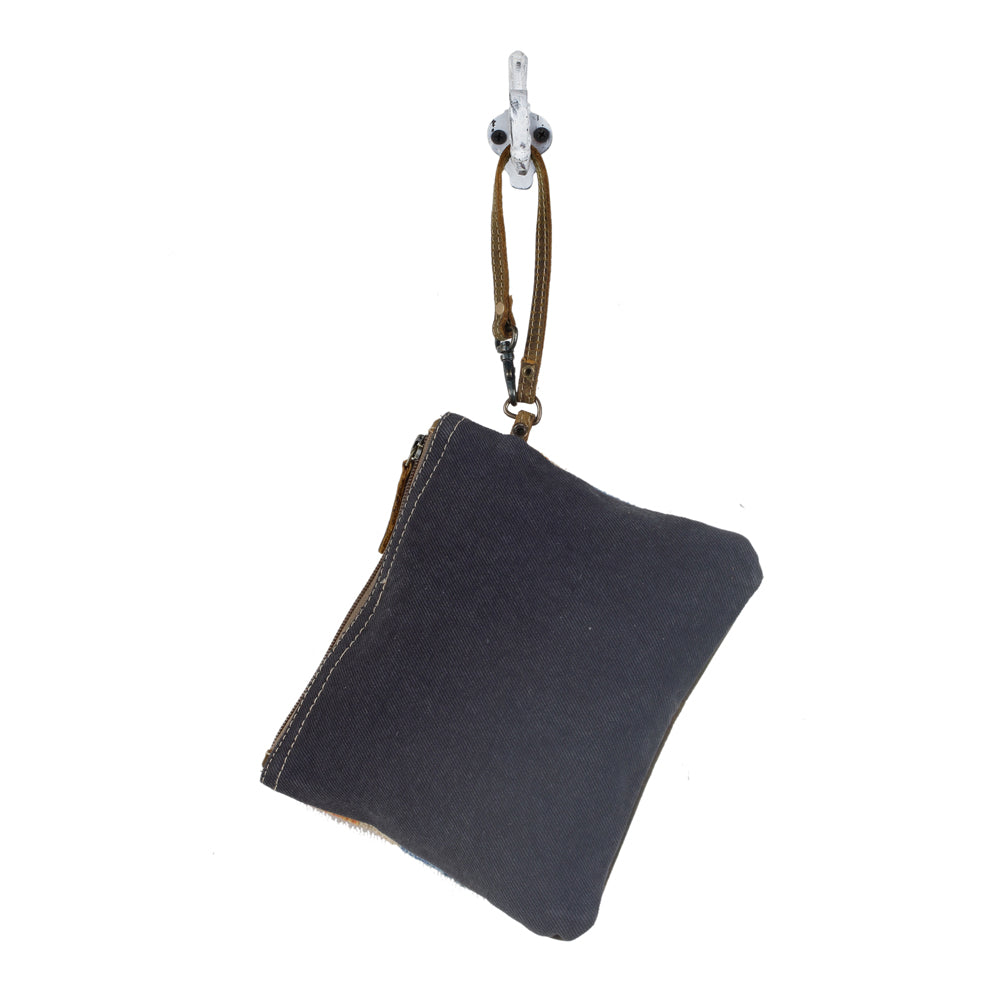 FRESH LOOK POUCH