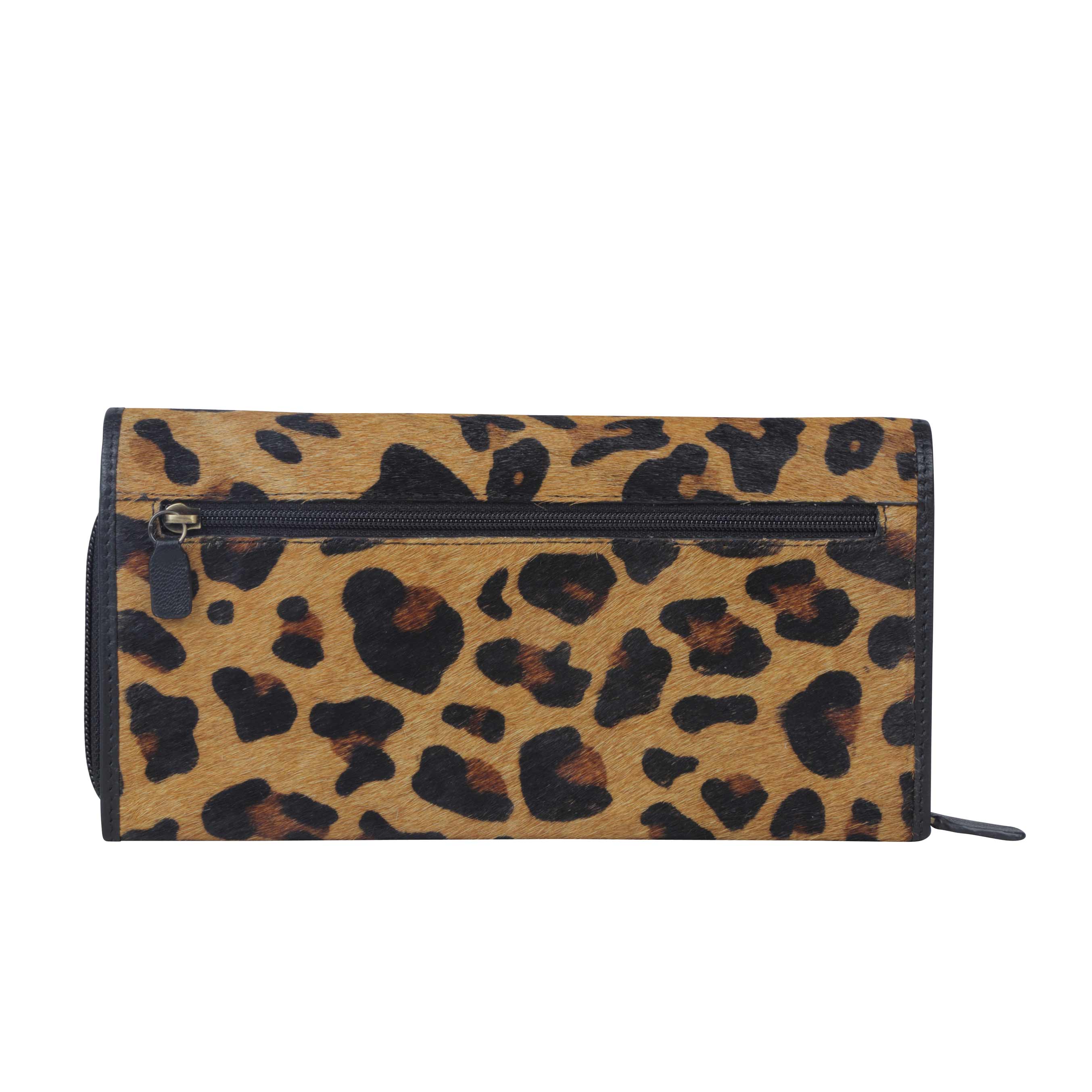 Genteel Leopard Print Wallet