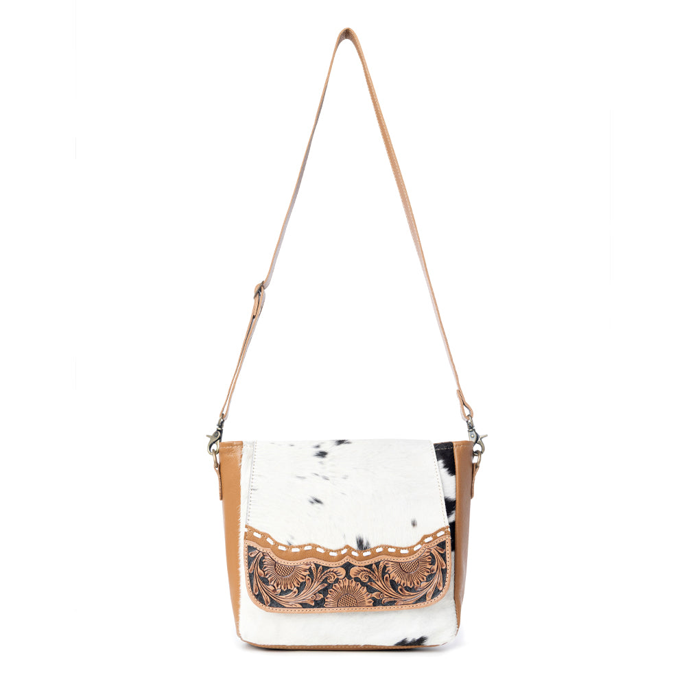 Mangnifique Hand-Concealed Bag