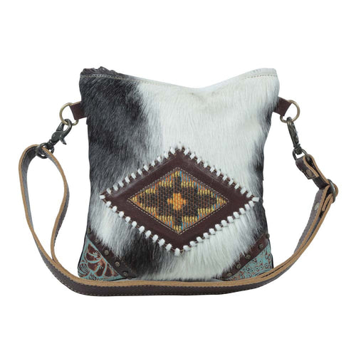 STIRRING CANVAS AND HAIRON BAG