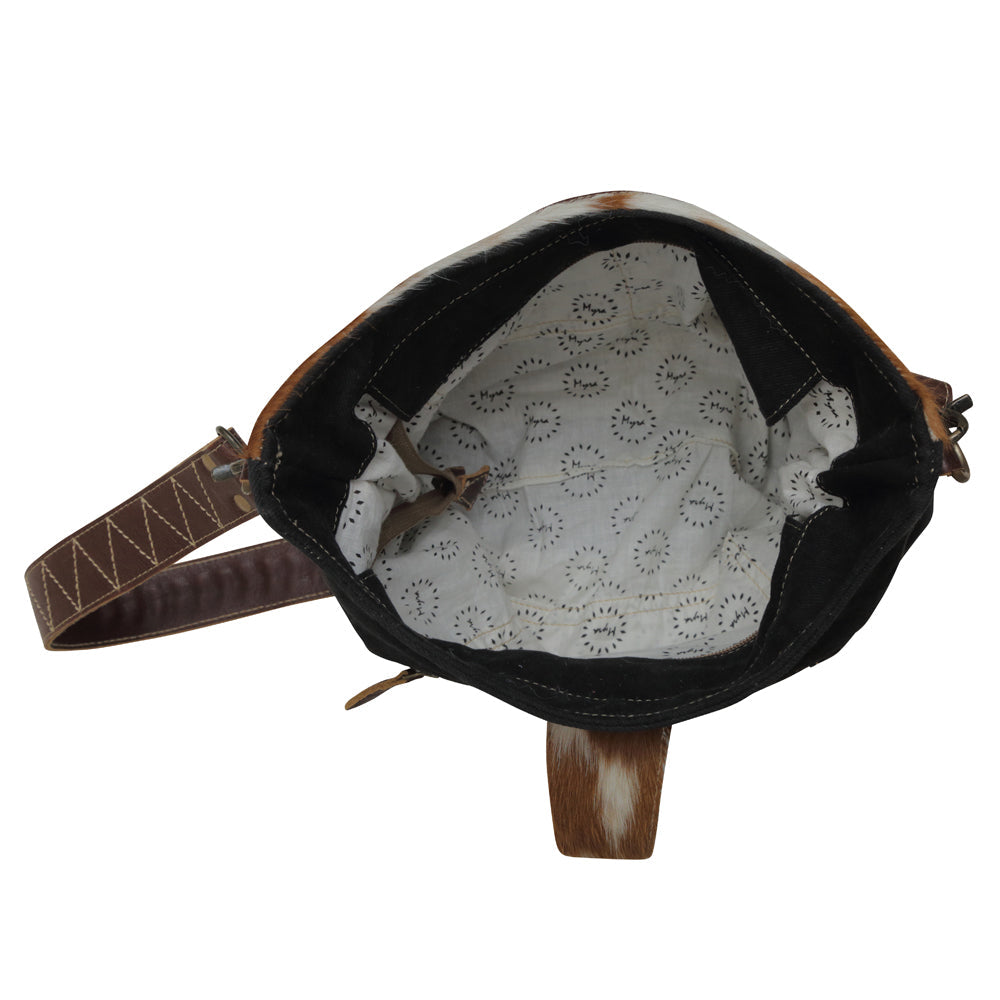 Aspaldiko Shoulder Bag