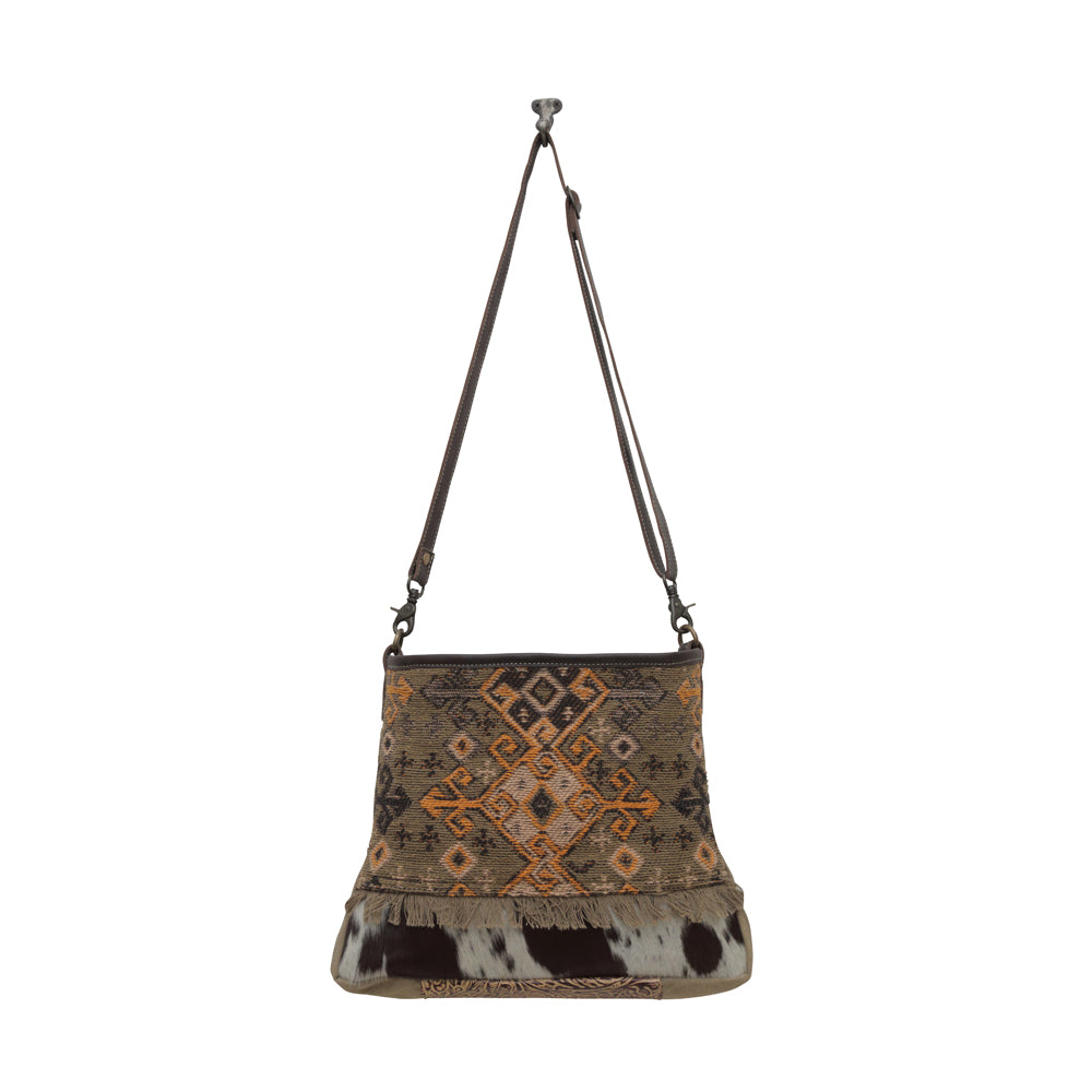 Yaourt Shoulder Bag