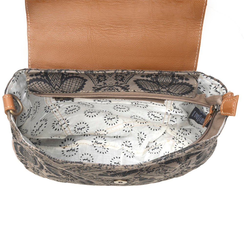 Excellence Shoulder Bag