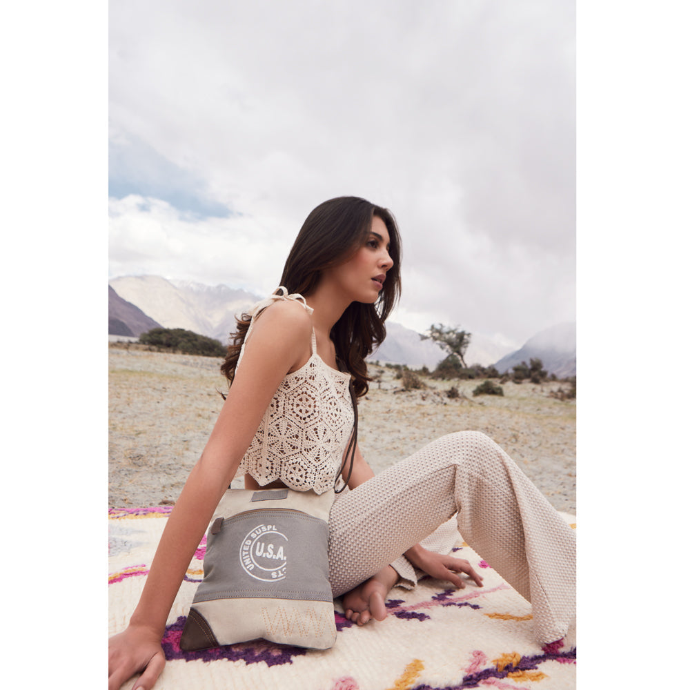 Cognitive Small & Crossbody Bag
