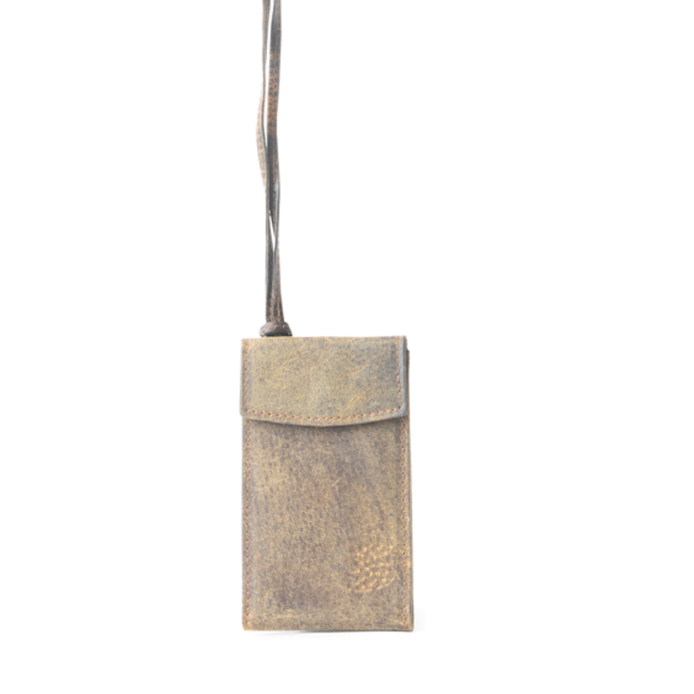 FIT FREE ID CASE WITH LANYARD