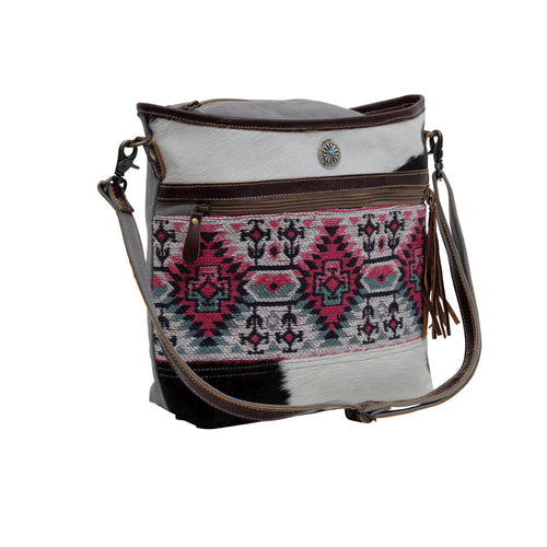 MIA SHOULDER BAG