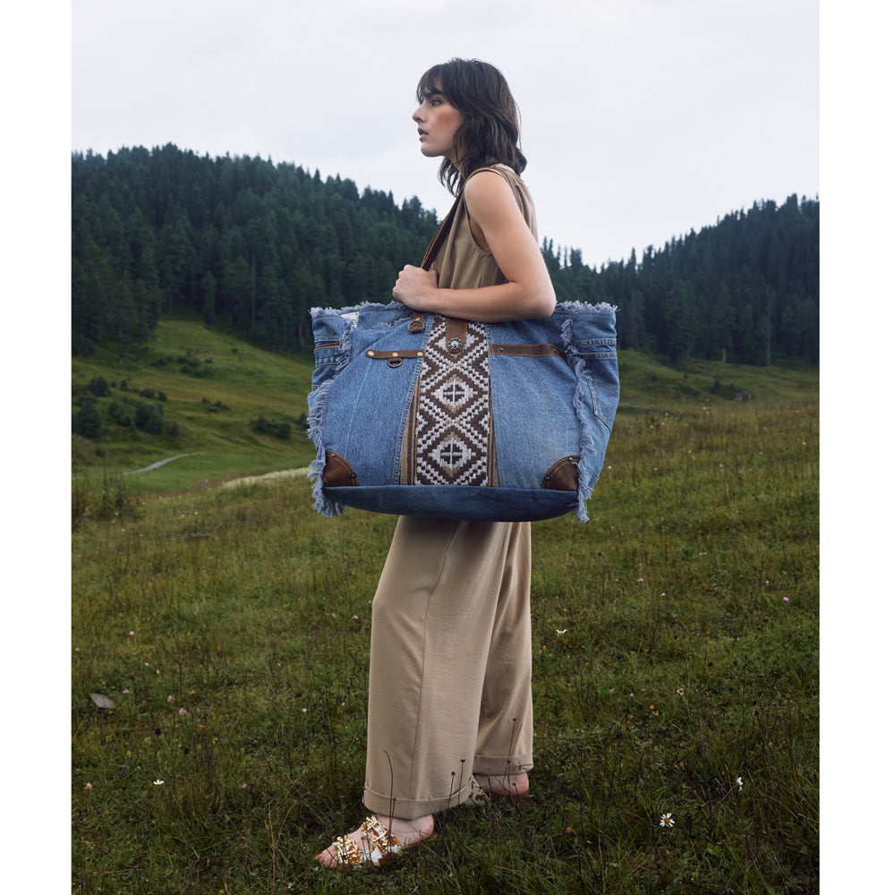 SOFIA WEEKENDER BAG