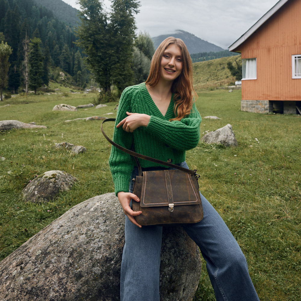 LONG REST LEATHER & HAIRON BAG