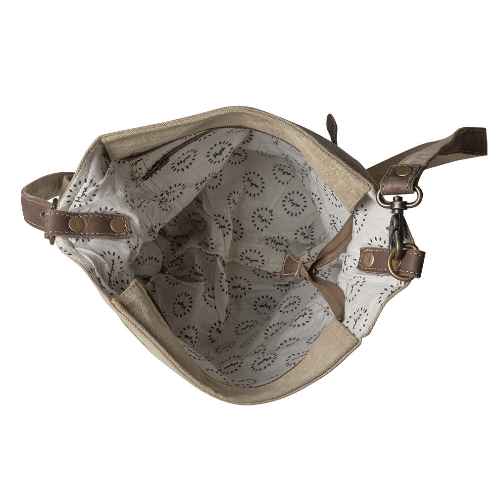 Jinga Shoulder Bag
