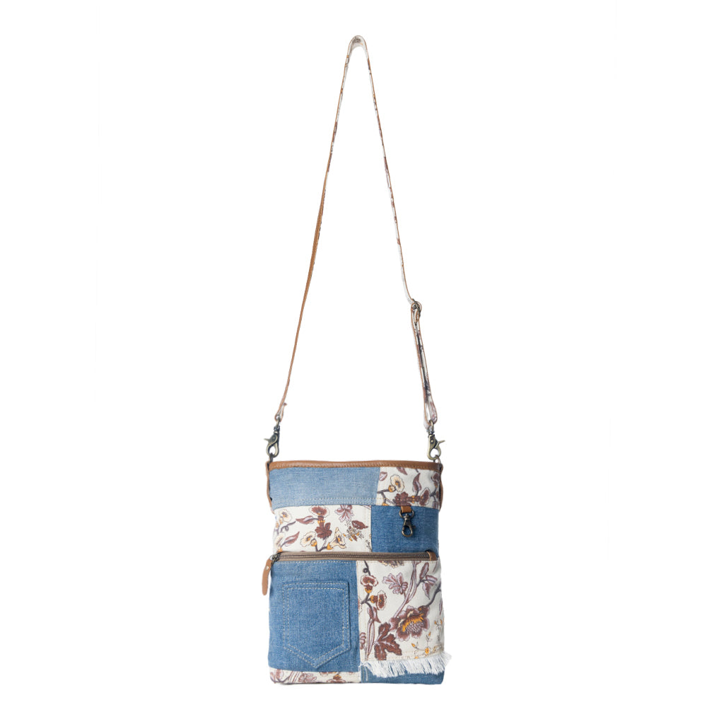 Traverse Shoulder Bag