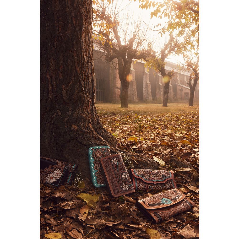 Think Tank wallet