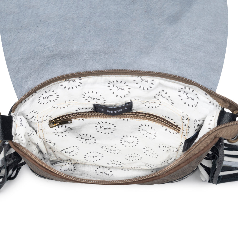 Corral Tempo Fringed Concealed Carry Bag
