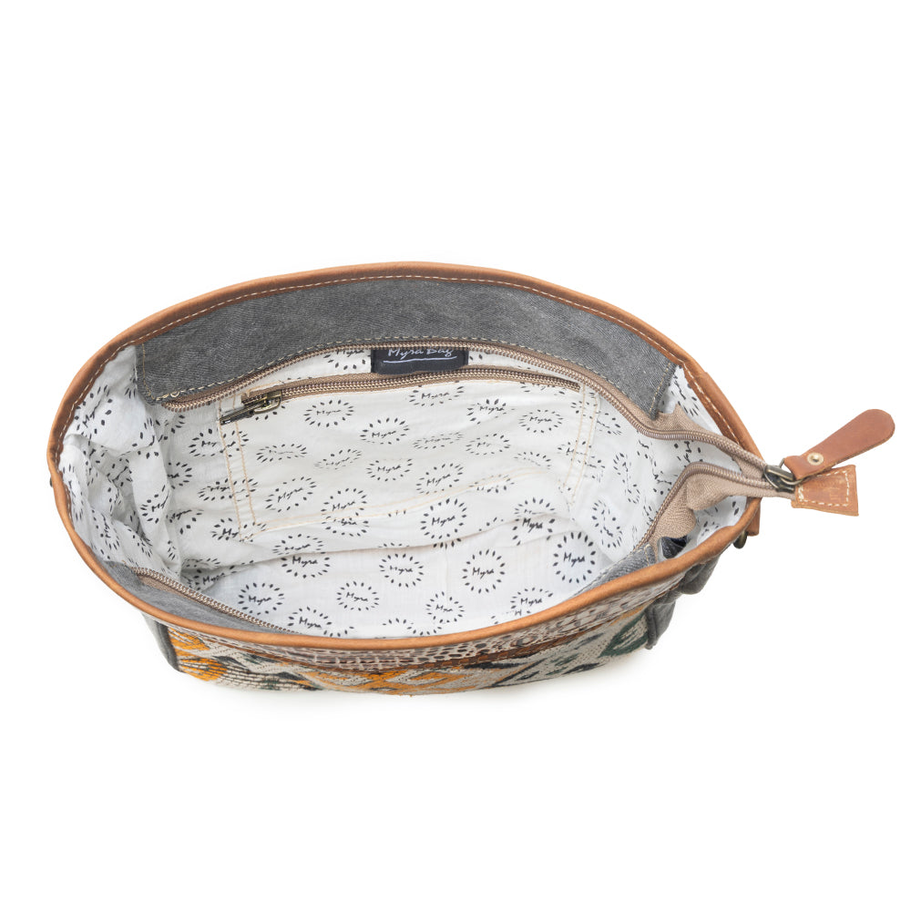 Seneca Falls Shoulder Bag