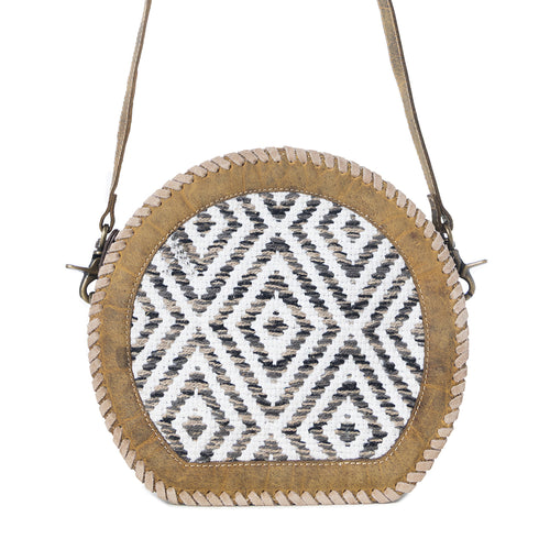 Sand Weaver Round Bag.