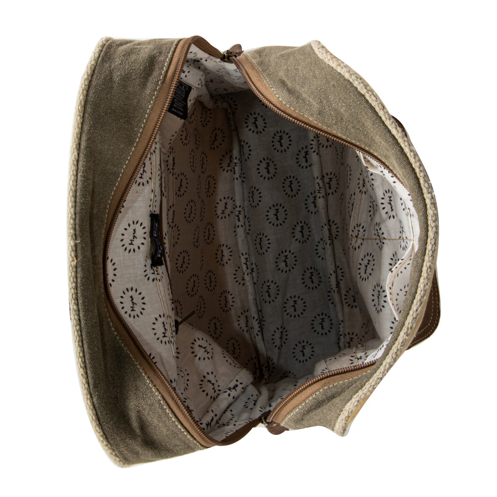 Chesternut Traveler Canvas Backpack Bag