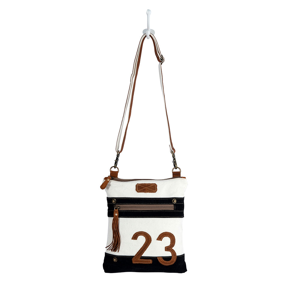 23 Skidoo Small & Crossbody Bag