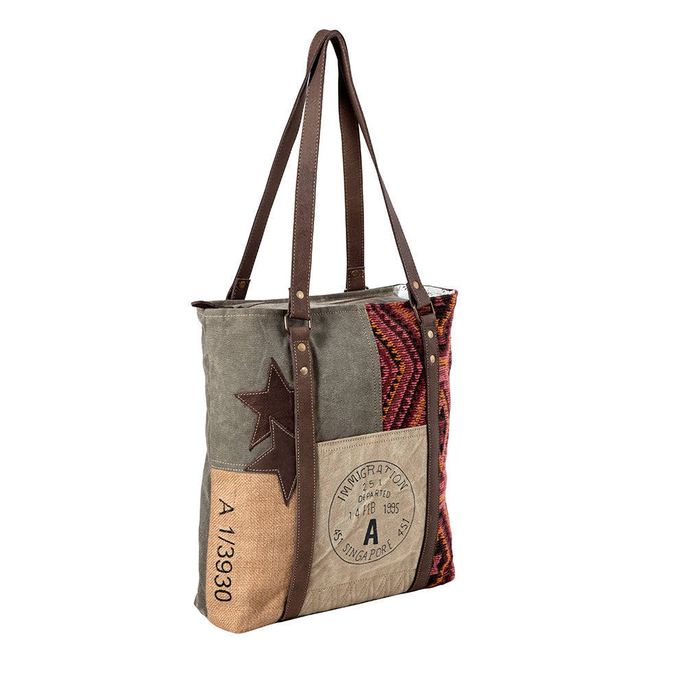 Singapore Port of Call Tote Bag