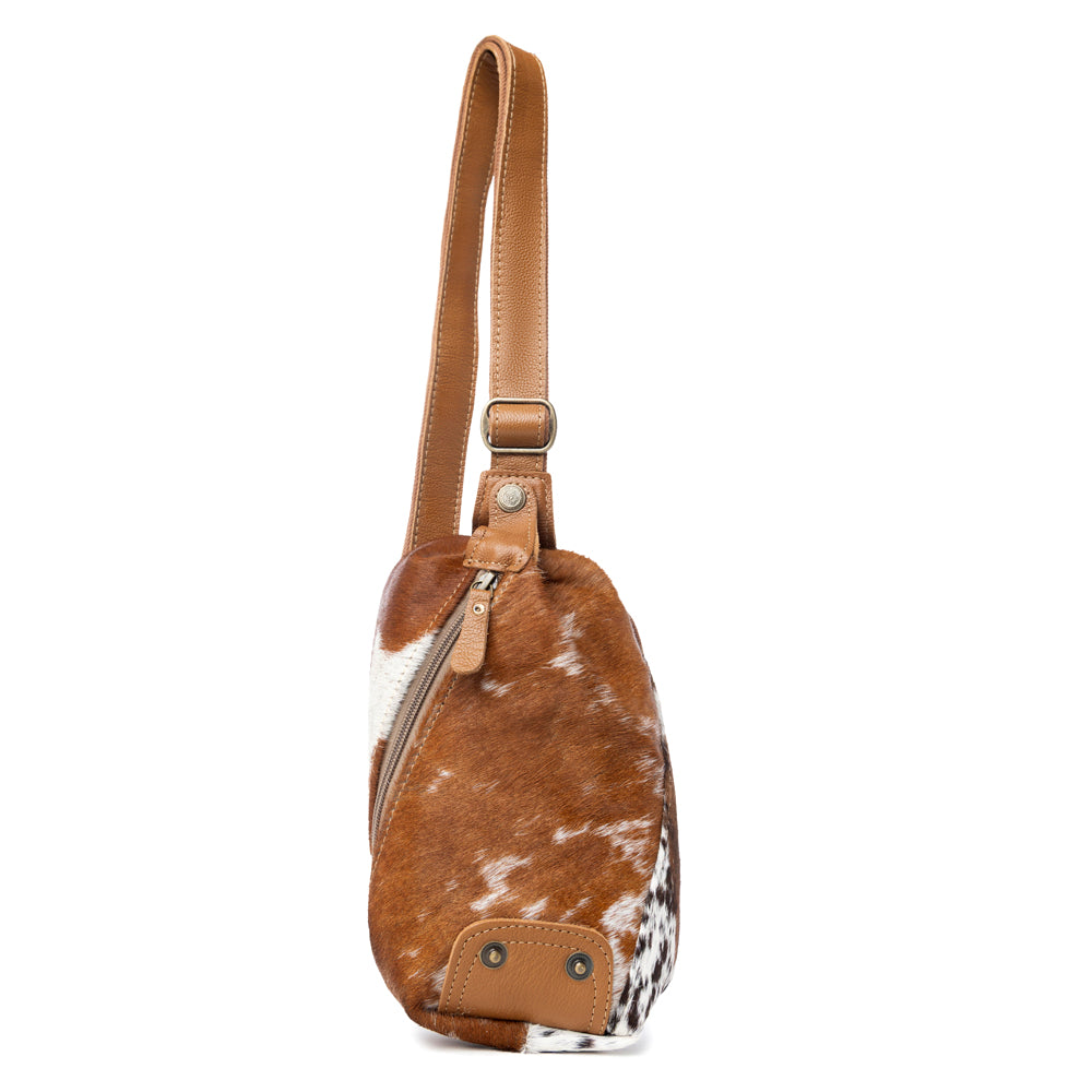 Robnette Ranch Fanny-Pack Bag In Caramel & White
