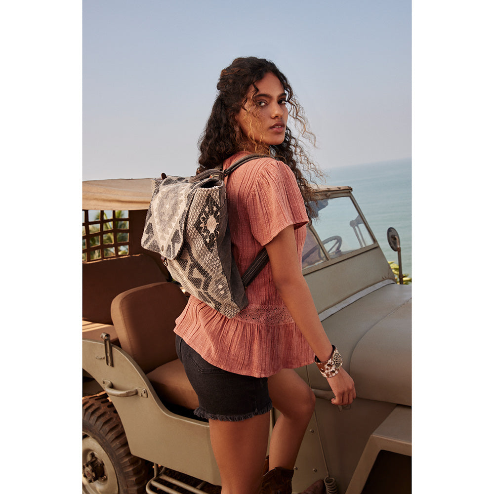 Arrowhead Cliff Backpack Bag