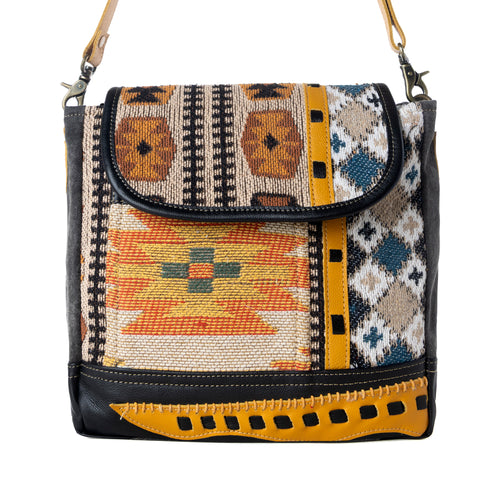 Zonta Mesa Shoulder Bag