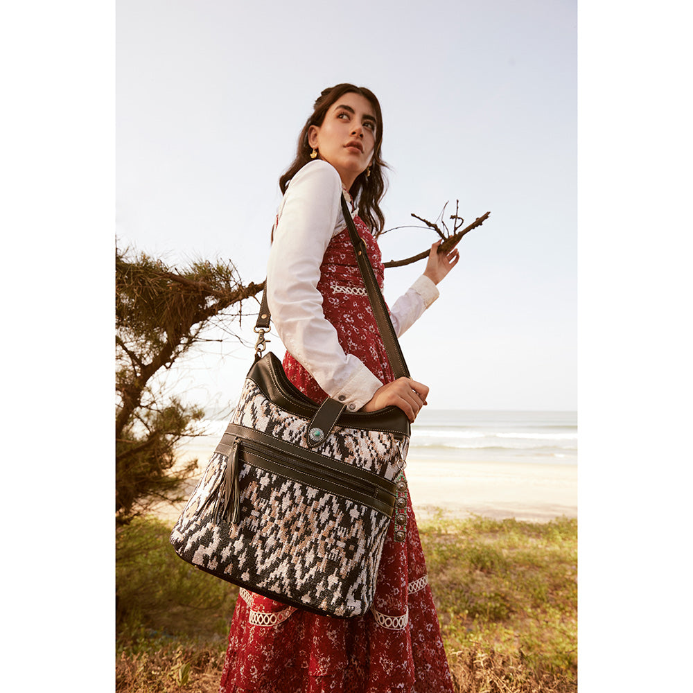 Jenson Bluff's Shoulder Bag