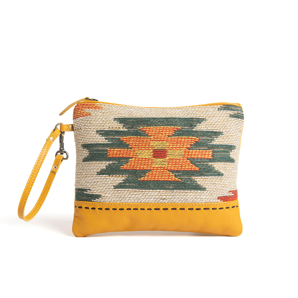 Tierra Fuerte Pouch