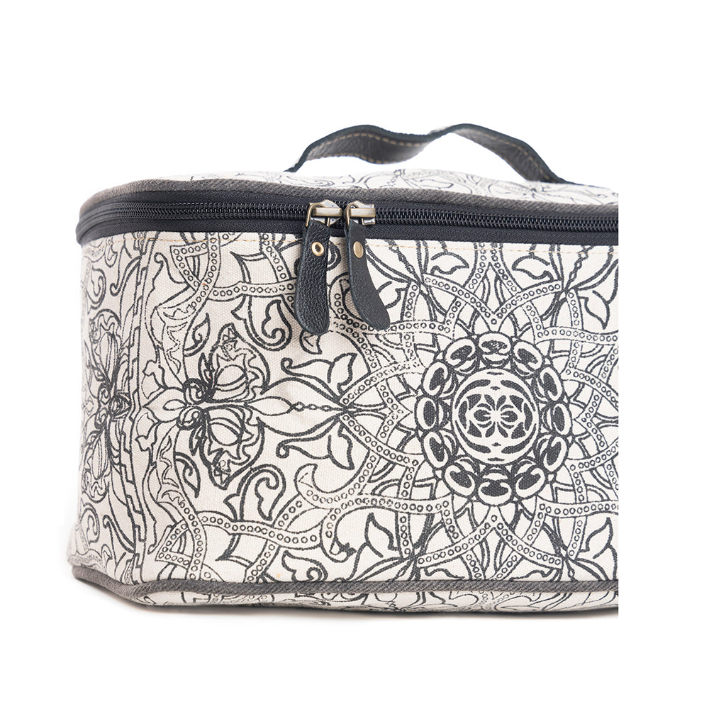 Isla Toiletries Bag