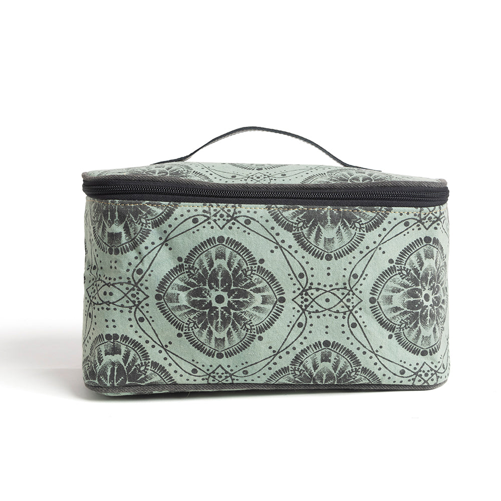 Pilar Pram Toiletries Bag