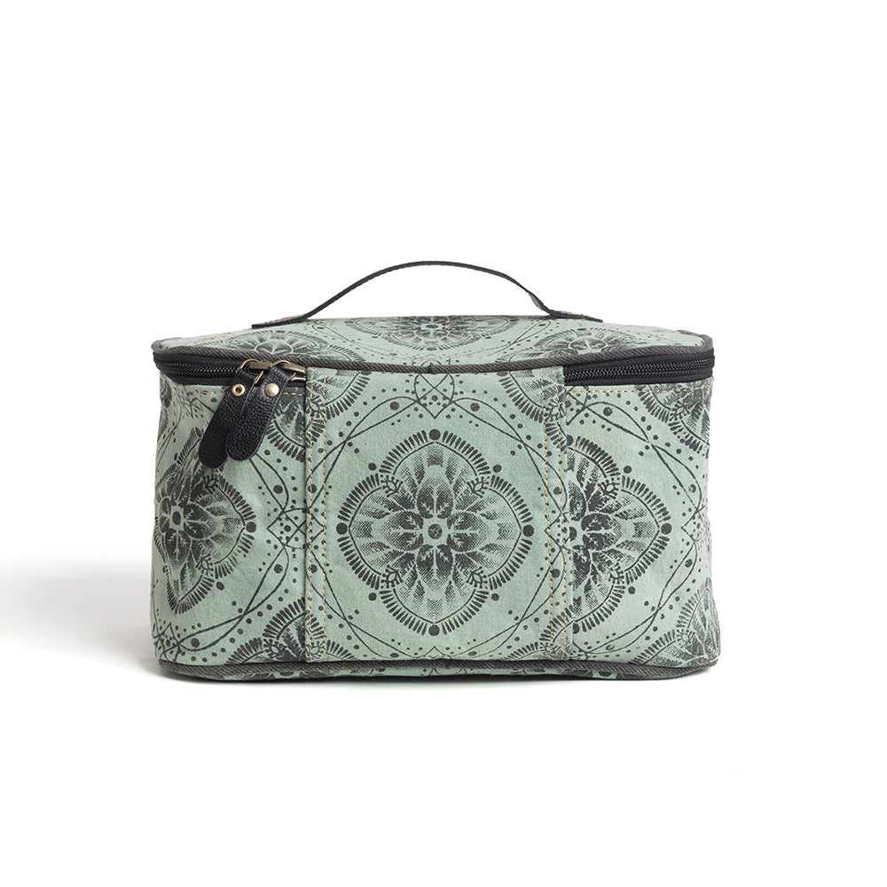 Pilar Pram Toiletries Bag