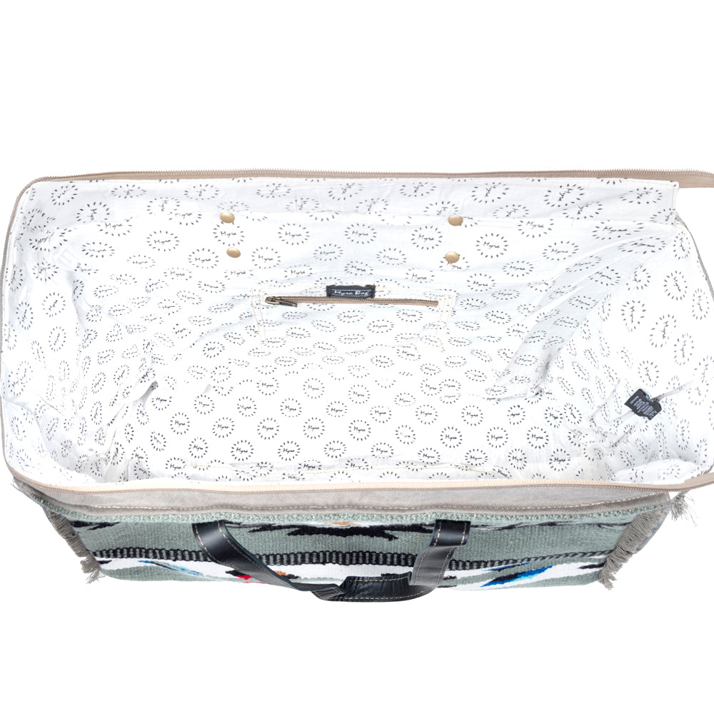 Cloud Arrow Weekender Bag