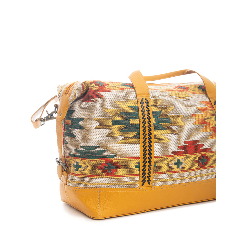 Tierra Fuerte Traveller Bag