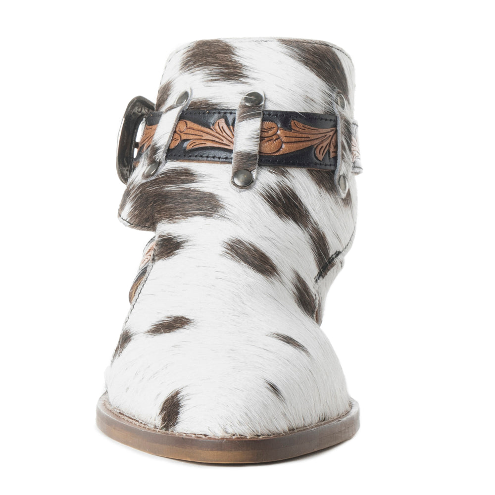 Beth Jane Boot In White And Black Hide